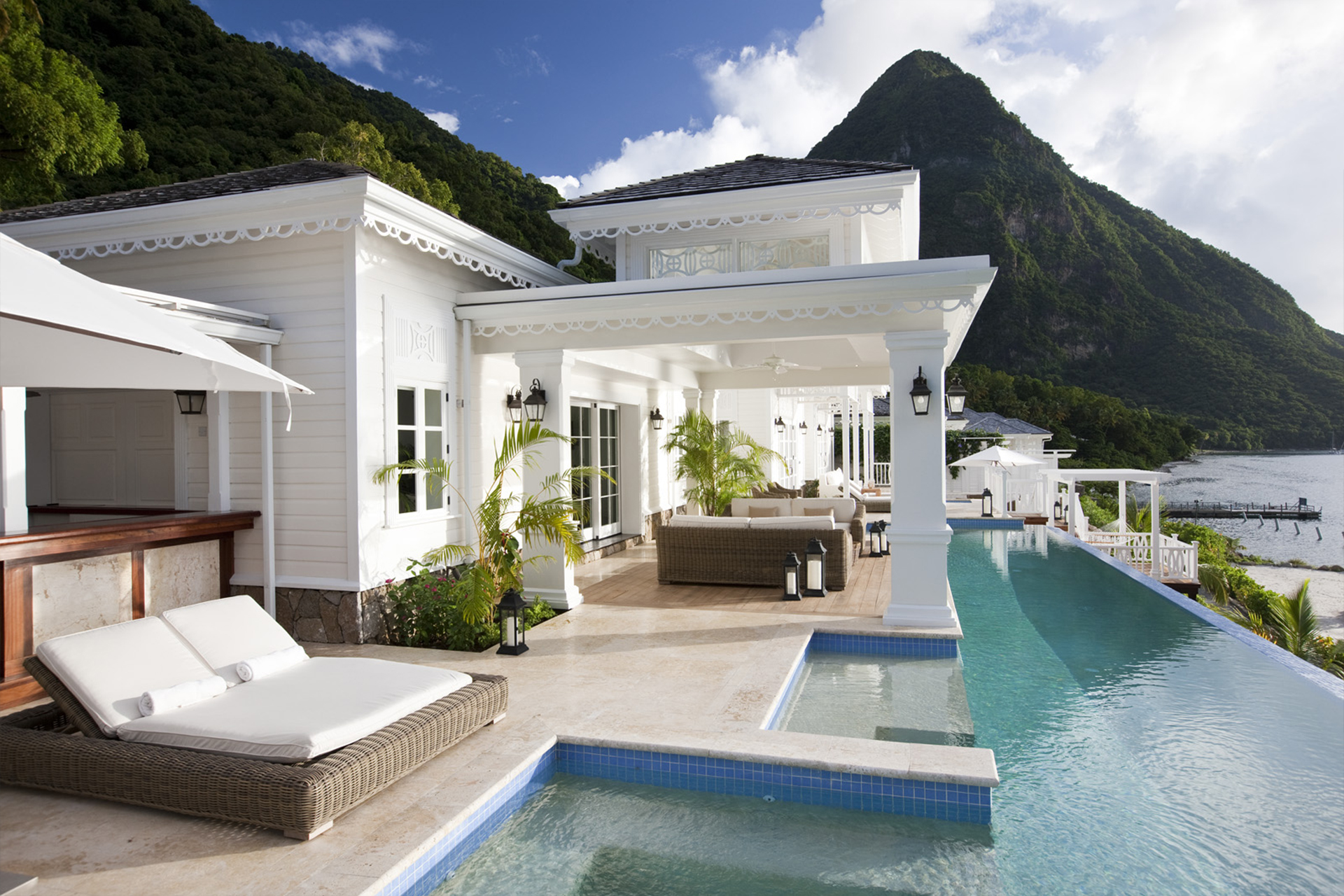 Pool Terrace, Piton and Ocean View