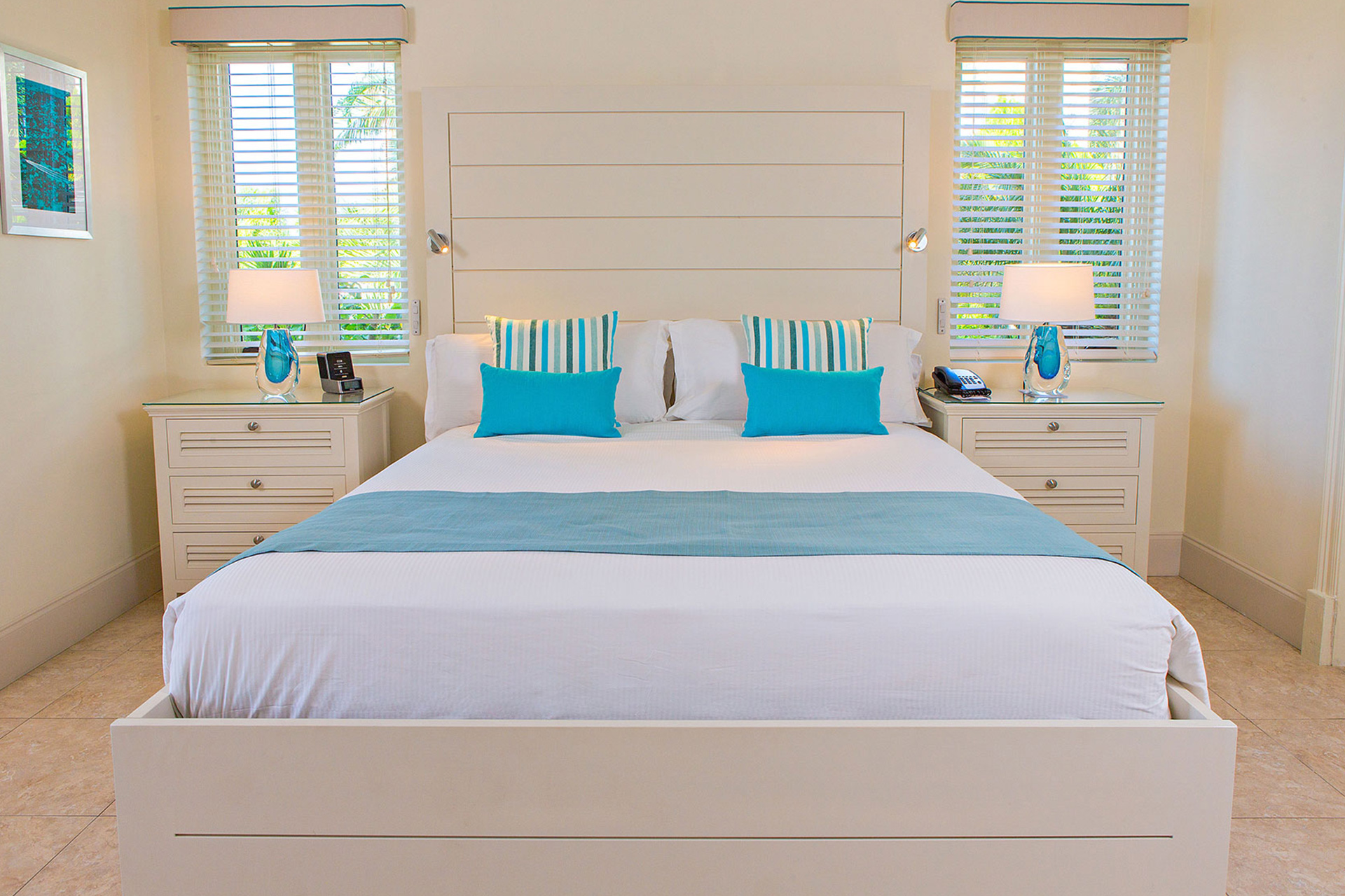 Blue Waters | Cove Suite Interiors