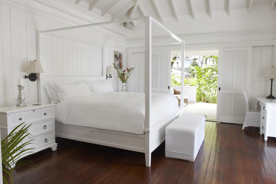 Luxury Villa Bedroom